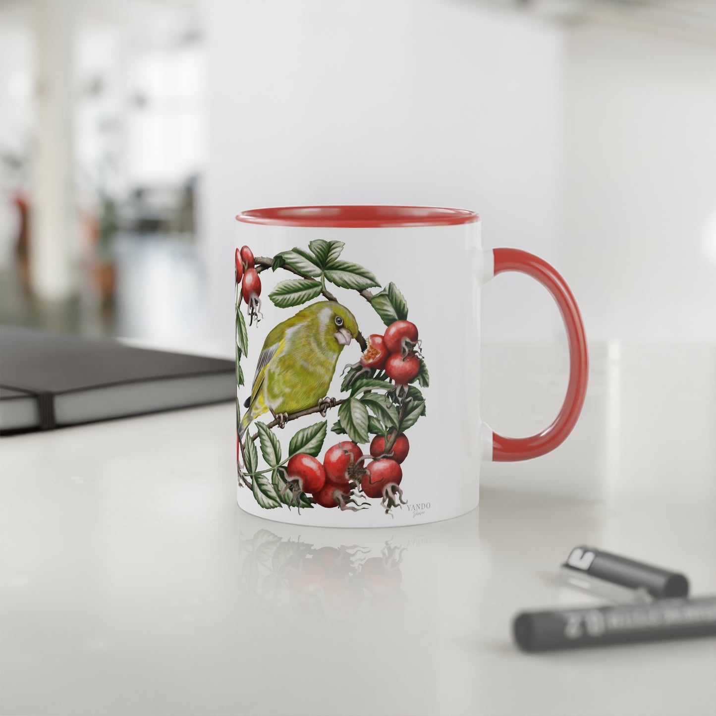 Tasse mit Grünfink-Motiv